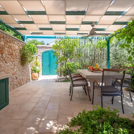 Casa Ol'bol - Modern With Seaview And Private Large Backyard