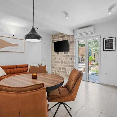 Casa Ol'bol - Modern With Seaview And Private Large Backyard بول