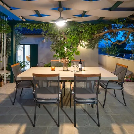 Casa Ol'bol - Modern With Seaview And Private Large Backyard Apartament *