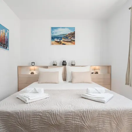 Casa Ol'bol - Modern With Seaview And Private Large Backyard *