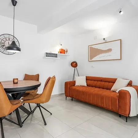Casa Ol'bol - Modern With Seaview And Private Large Backyard Apartmán