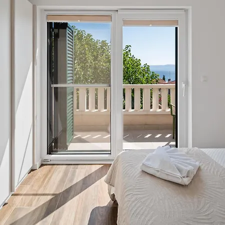 Casa Ol'bol - Modern With Seaview And Private Large Backyard * Bol